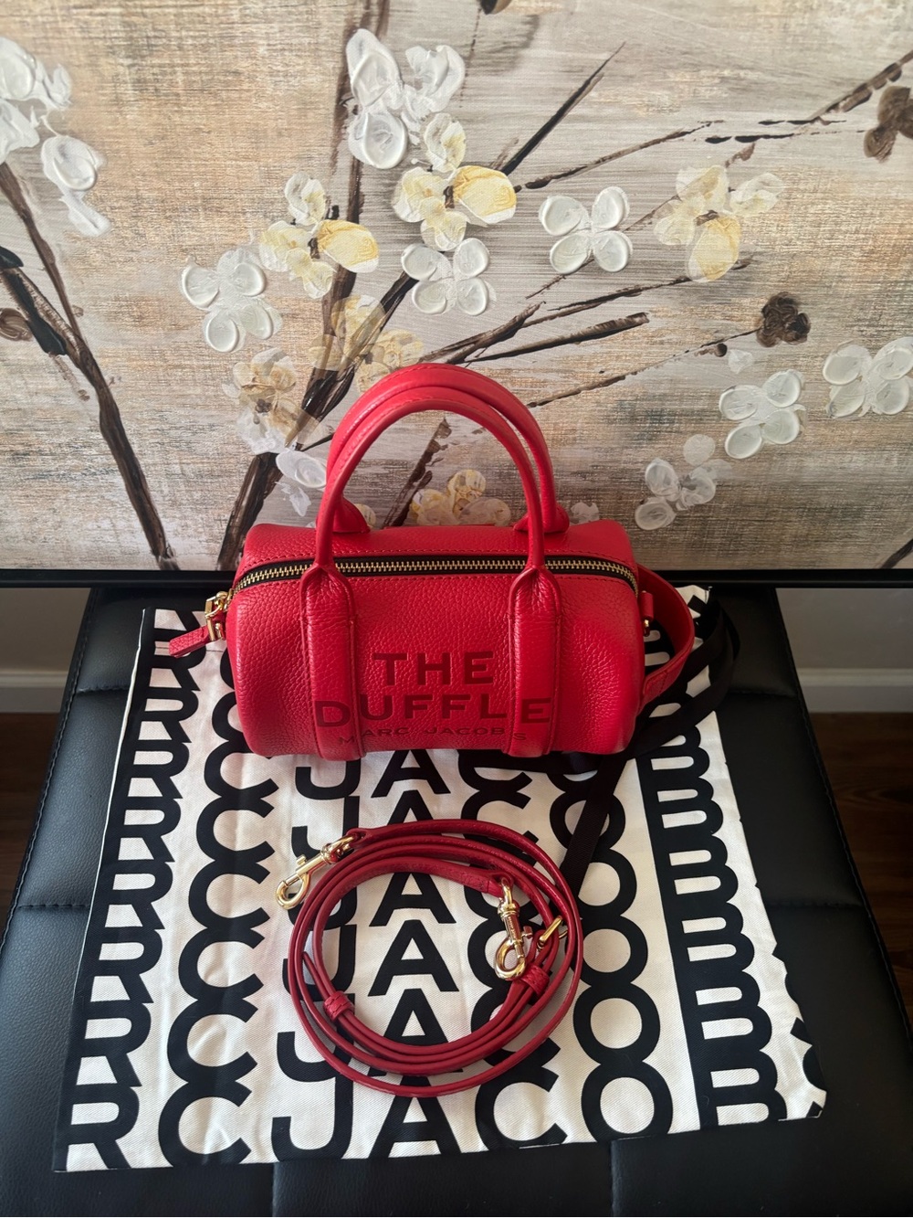 Marc Jacobs Red The Duffle Small Leather Mini Bag - Picture 3 of 12